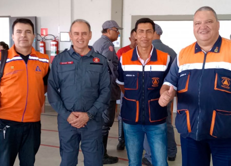 Equipe da Defesa Civil de Mogi Guaçu participa de treinamento em Atibaia