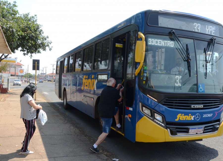 Prefeitura segue Estado e uso de máscara no transporte público volta a ser obrigatório 