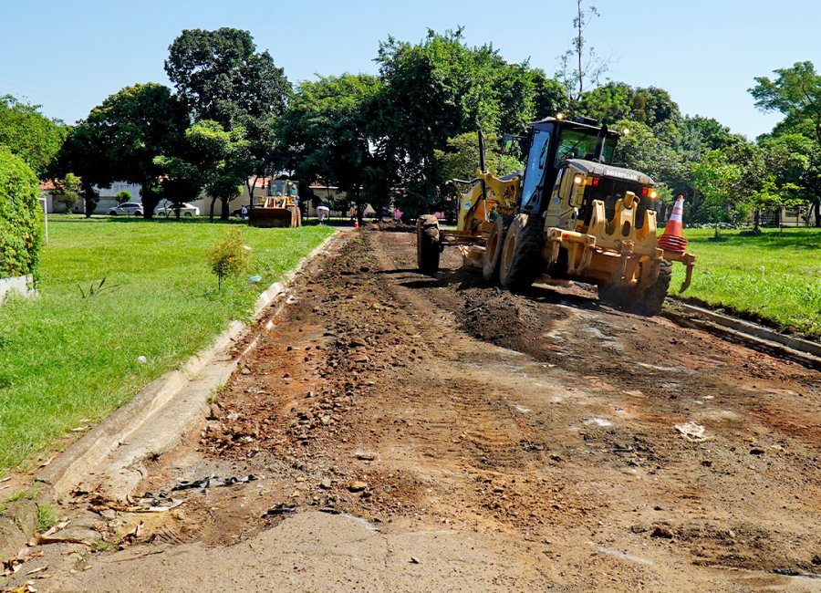 Administração Municipal inicia obras de infraestrutura completa de 16 ruas sem pavimentação asfáltica