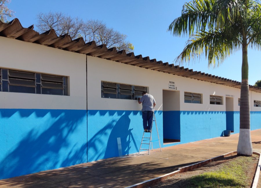 Secretaria de Esporte e Lazer leva serviços de zeladoria ao Campano