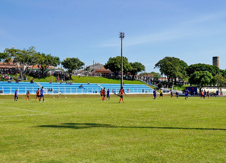 Ipiranga vence o primeiro jogo do 25º Campeonato de Futebol da 1ª Divisão