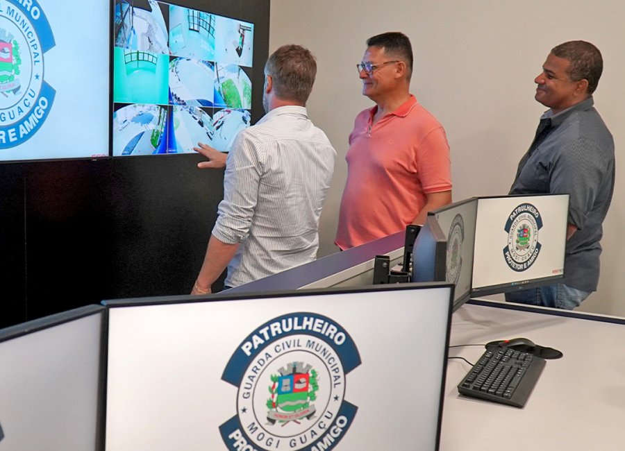Central de Monitoramento terá sistema de segurança interligado com escolas municipais 