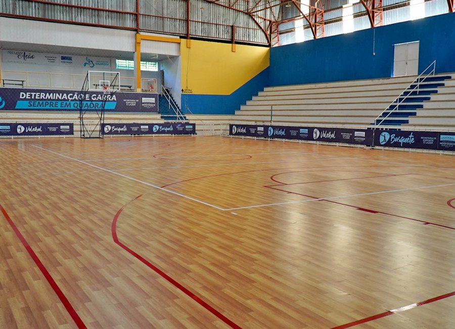 Reforma da quadra do Ginásio Poliesportivo Jornalista Ari Marchiori é concluída