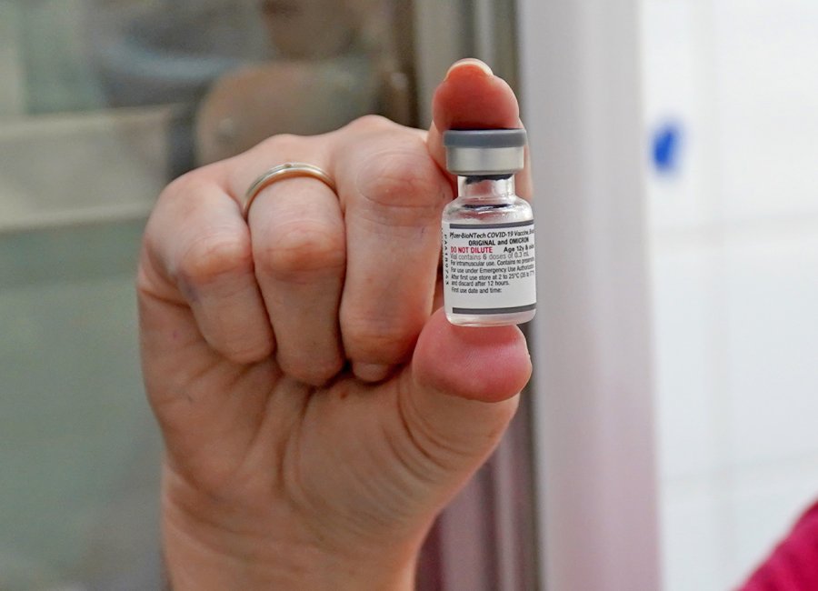 Mogi Guaçu amplia vacina da Pfizer Bivalente contra a Covid-19 para todos acima de 18 anos