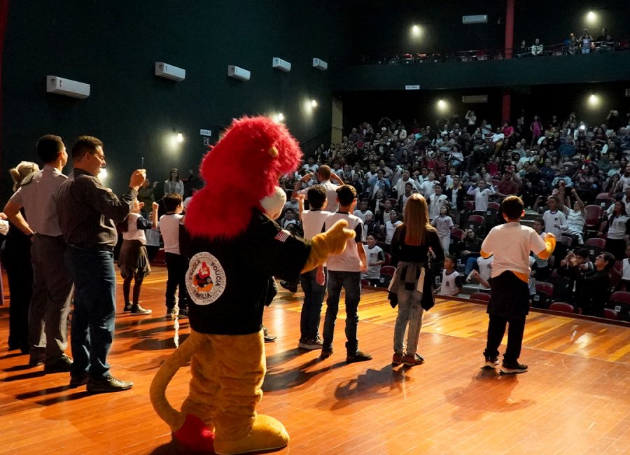 Formatura do Proerd reúne 145 alunos no Centro Cultural