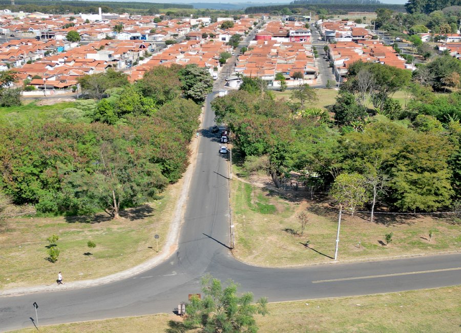 Travessia de acesso sobre o Córrego dos Ypês é interditada