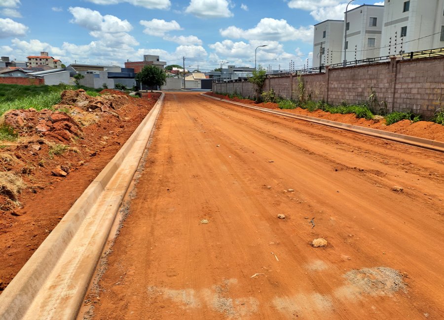 Avançam as obras de infraestrutura no entorno da Lagoa do Sesi