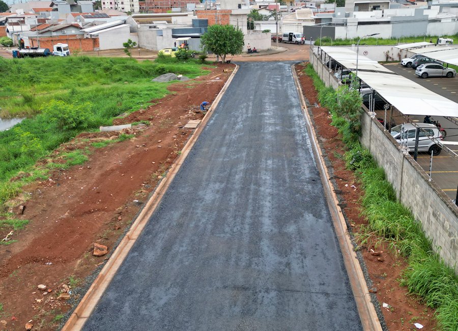 Ruas no entorno da Lagoa do Sesi começam a ser preparadas para receber infraestrutura completa