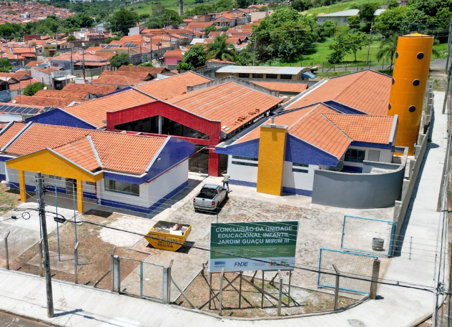 Instalada a caixa d’água do CEI Guaçu Mirim; serão 180 vagas para crianças de 0 a 3 anos