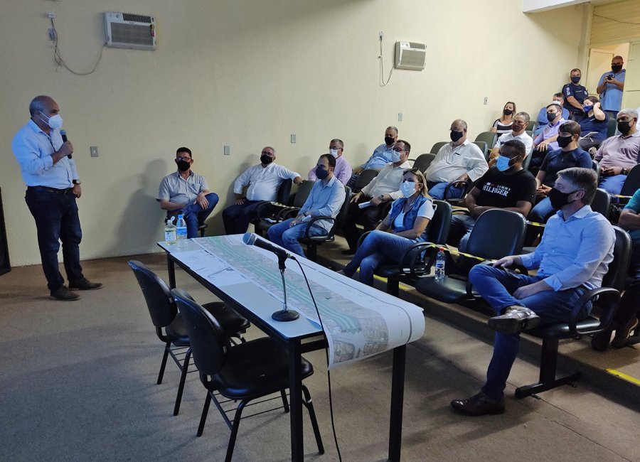 Projeto de mudança é apresentado para comissão de feirantes