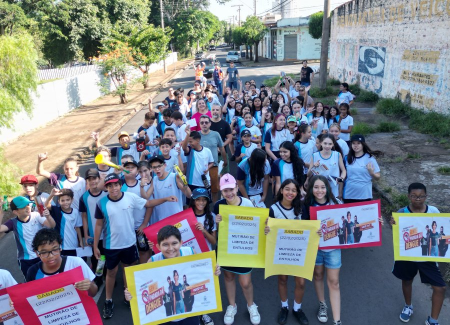 Combate à dengue: escolas da rede municipal promovem caminhadas para chamar atenção da comunidade