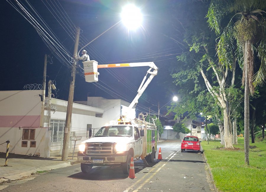 Mais nove bairros do município serão contemplados com iluminação em LED