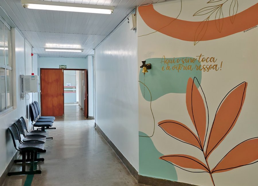 Outubro Rosa: Saúde e Hospital Municipal promovem ações de prevenção ao câncer de mama e colo de útero 