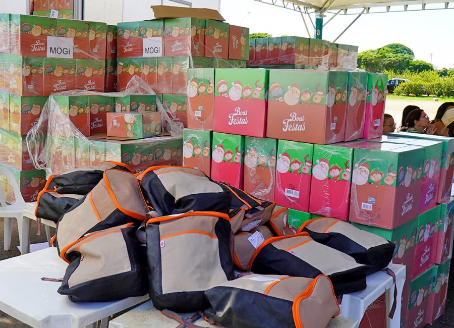 Cestas de Natal dos servidores serão entregues entre os dias 15 e 19 de dezembro 