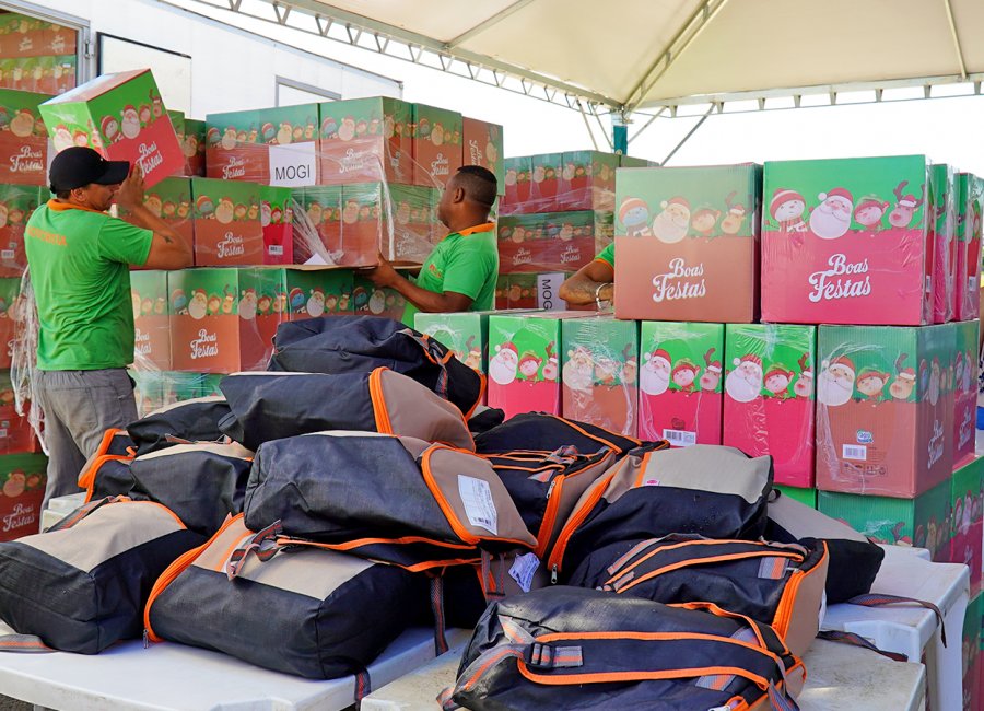 Link de emissão de QR Code para retirada das cestas de Natal já está disponível para os servidores municipais