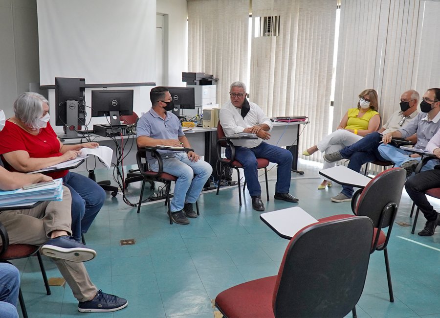 Transporte público é tema de reunião entre Prefeitura e Viação Fênix