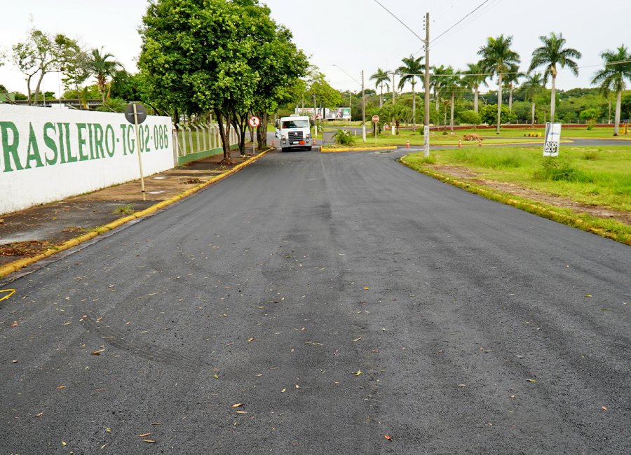 Com amplo investimento assegurado para próximo ano, Prefeitura realiza recape e pavimentação em mais de 163 mil m² de vias em 2021