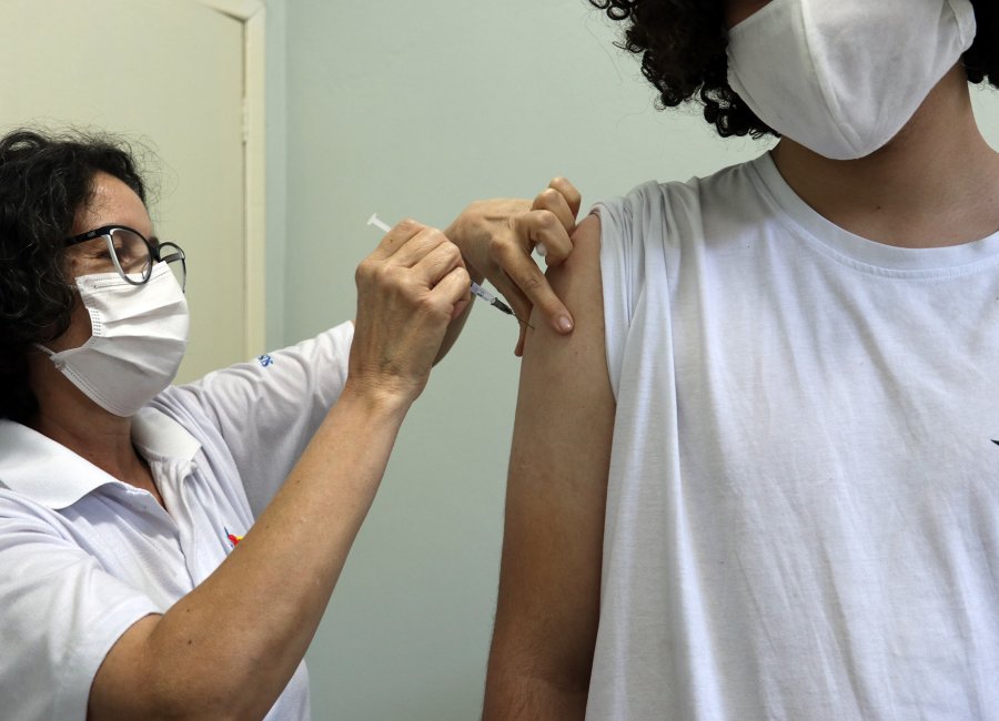 Saúde aplica mais de quatro mil doses e confirma mais um Sábado sem Covid