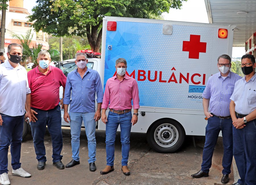 Prefeitura renova ambulâncias para atendimento em Martinho Prado e Chácaras Alvorada