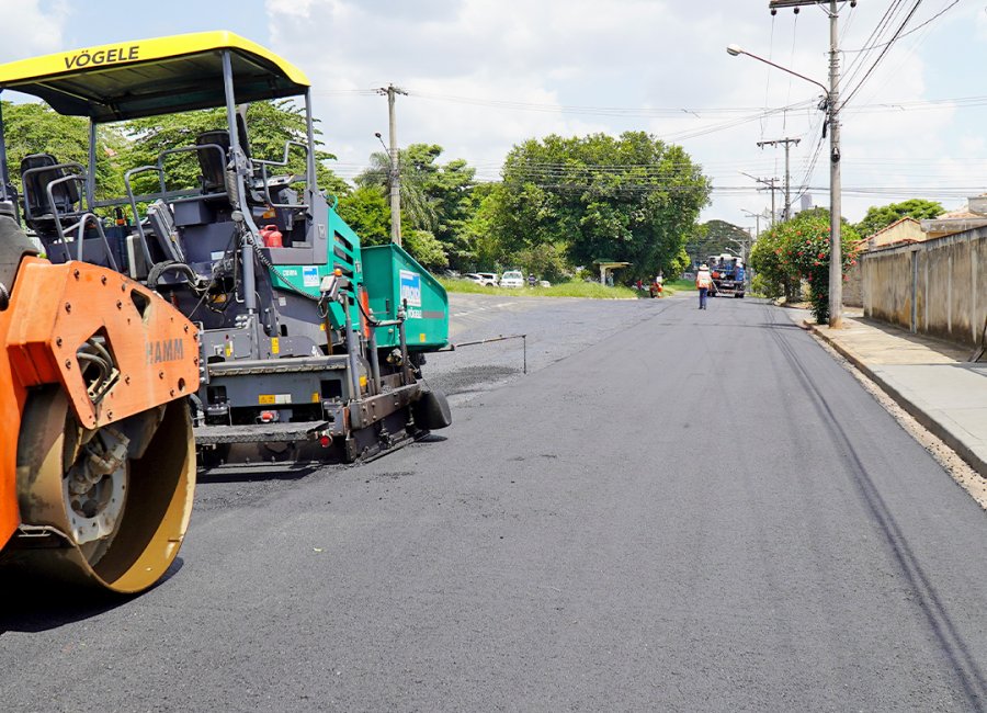 Recape é iniciado na Avenida Luiz Gonzaga de Amoedo Campos