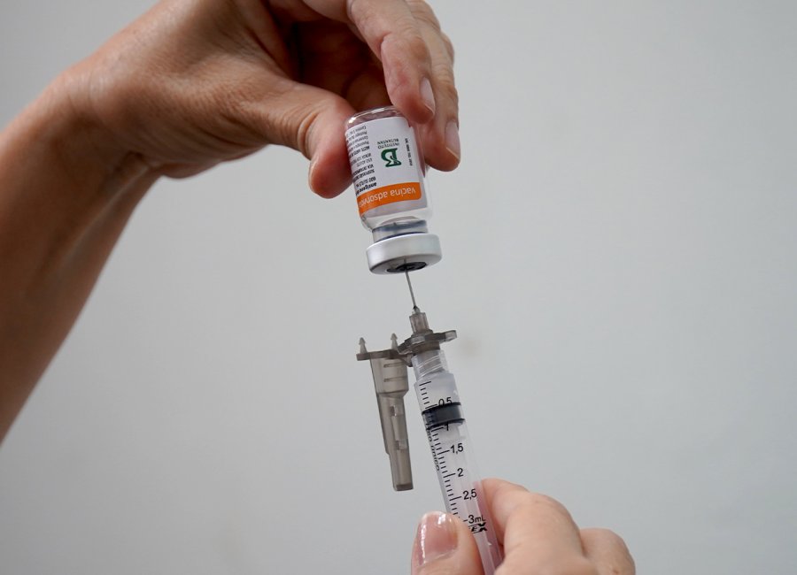 Saúde aplica 1.247 doses contra a Covid-19 durante vacinação de sábado
