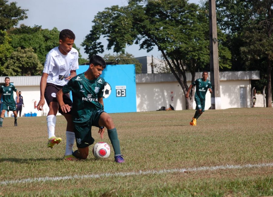 Sub-15 e Sub-17 perdem dentro de casa, mas equipes continuam na luta pela classificação para 2ª fase