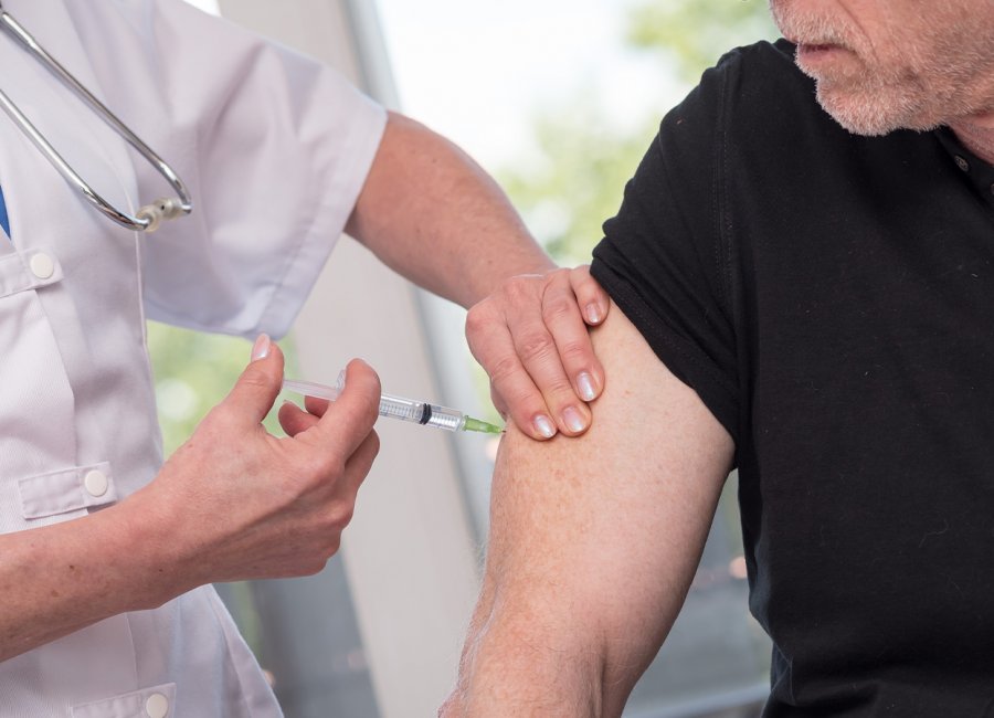 Sábado tem imunização contra a influenza para grupos prioritários e contra a Covid-19