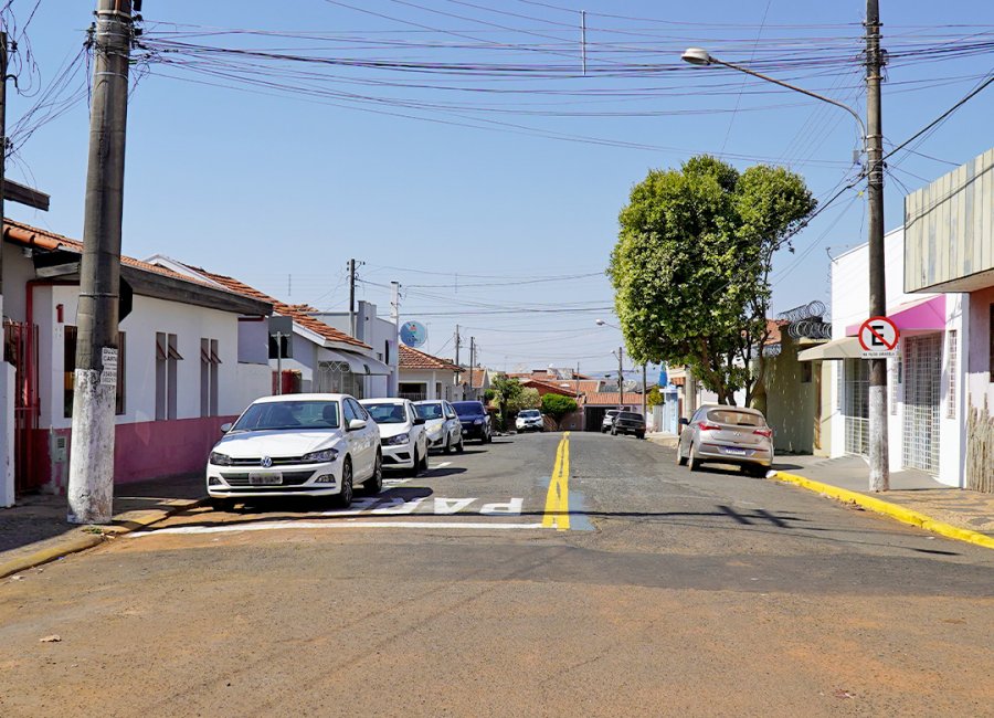 Rua localizada na Capela volta a ter mão dupla